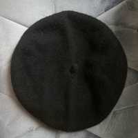 Nowy wełniany beret