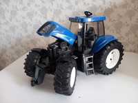 Трактор Bruder New Holland T8040, масштабна модель 1:16, 03020