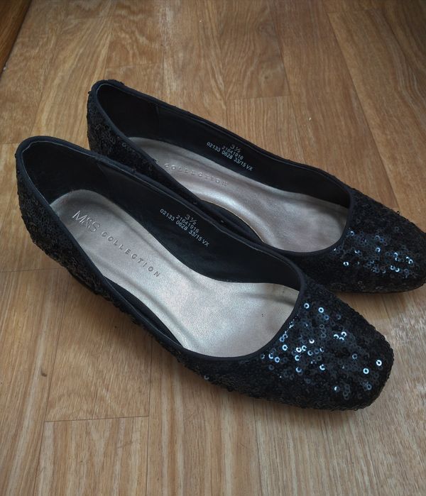 Туфлі в паєтках Mark Spencer 36 р., 23 см
