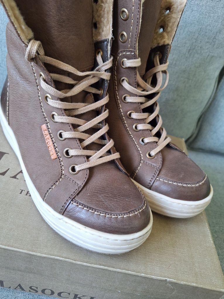 Buty wysokie wiązane Lasocki skórzane 37