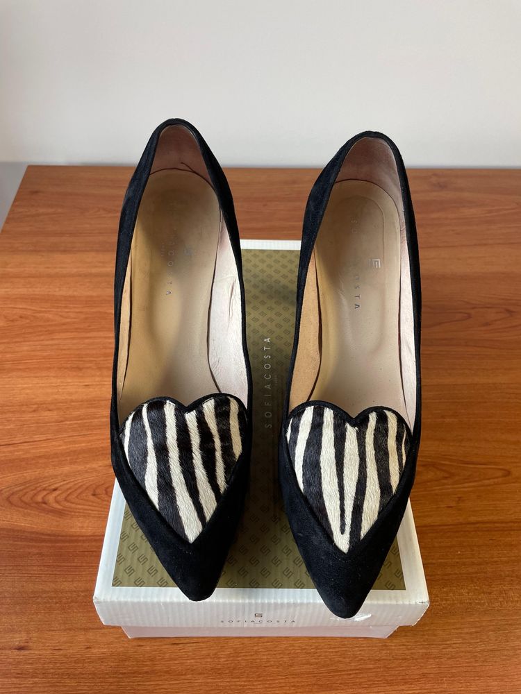 Sapatos- marca Sofia Costa