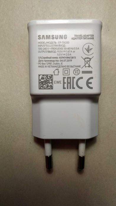 SAMSUNG EP-TA200 Зарядное Устройство • Оригинал