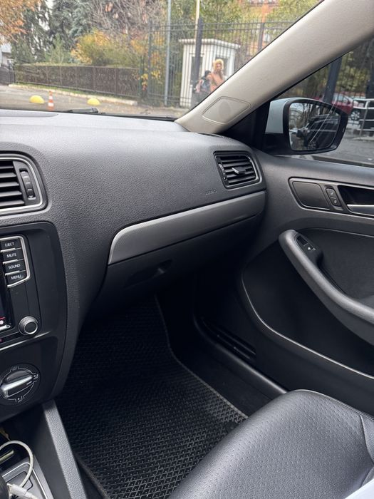 Продам Volkswagen Jetta 6 2016