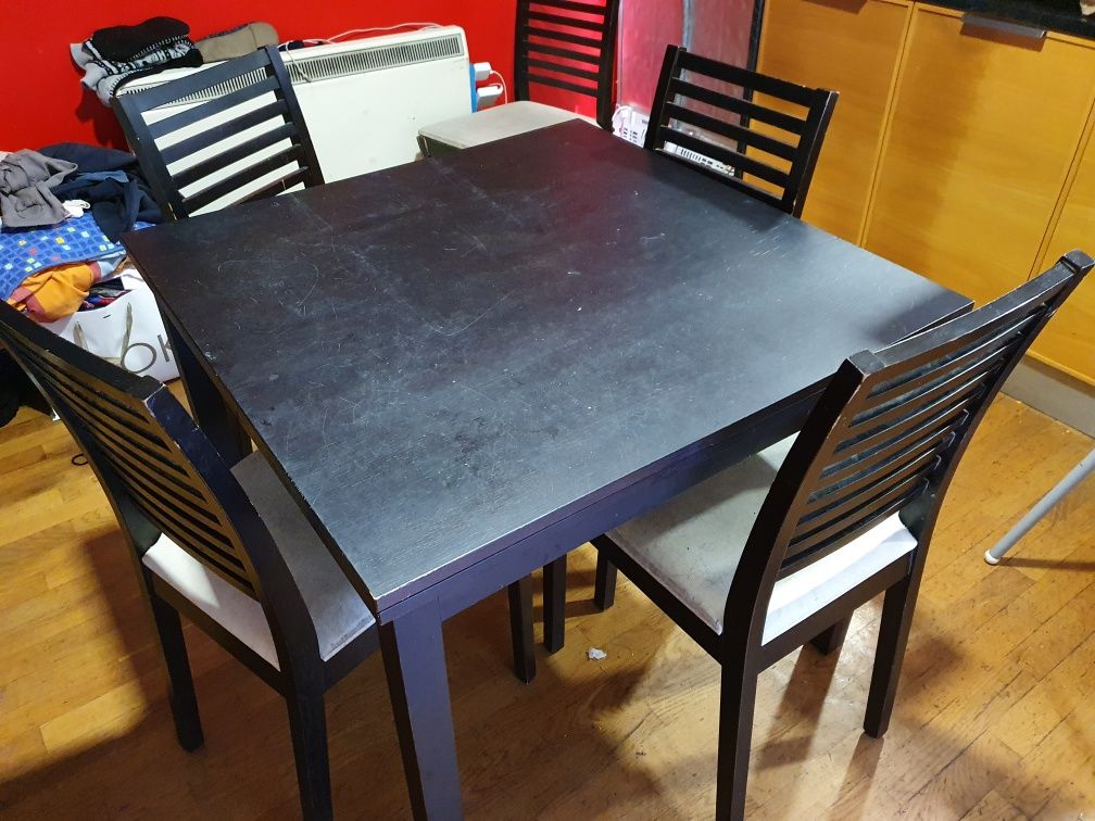Mesa c/ 5 cadeiras Ikea