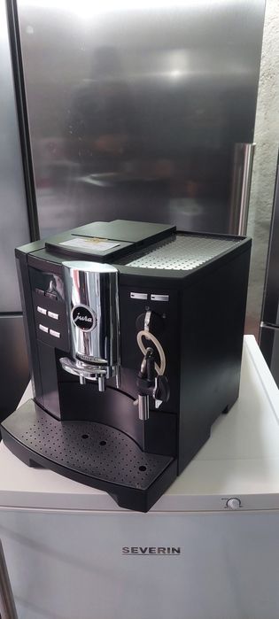 Кавомашина Jura Impressa S7 Avantgarde із Німеччини.
