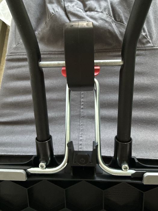 Шезлонг гойдалка для немовлят BABYBJÖRN bliss баунсер качалка