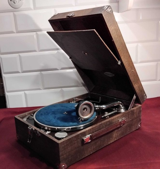 Gramofon walizka Vedetta z 1929 roku + 80 igieł + 23 płyty szelakowe!