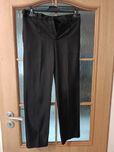 Spodnie garniturowe czarne – rozmiar 152