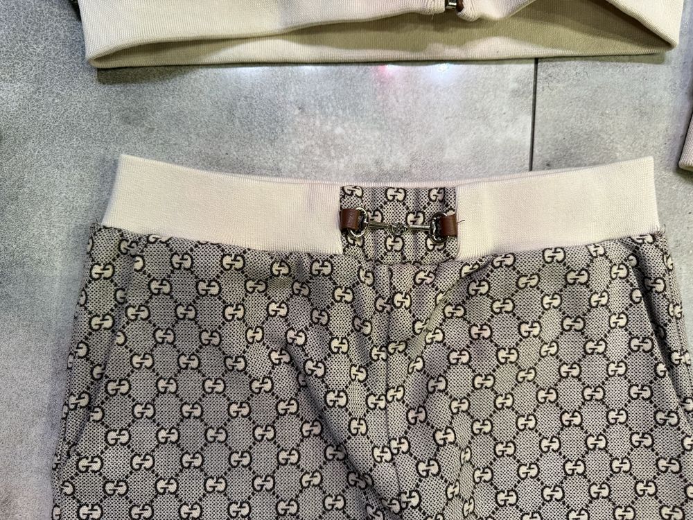 Modny dres, beże i brązy, elegancki komplet dwuczęściowy