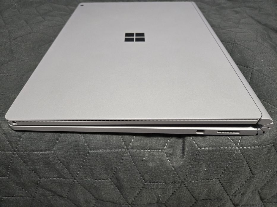 Ноутбук-планшет Microsoft surface book, ідеальний стан, вражаючий 2K