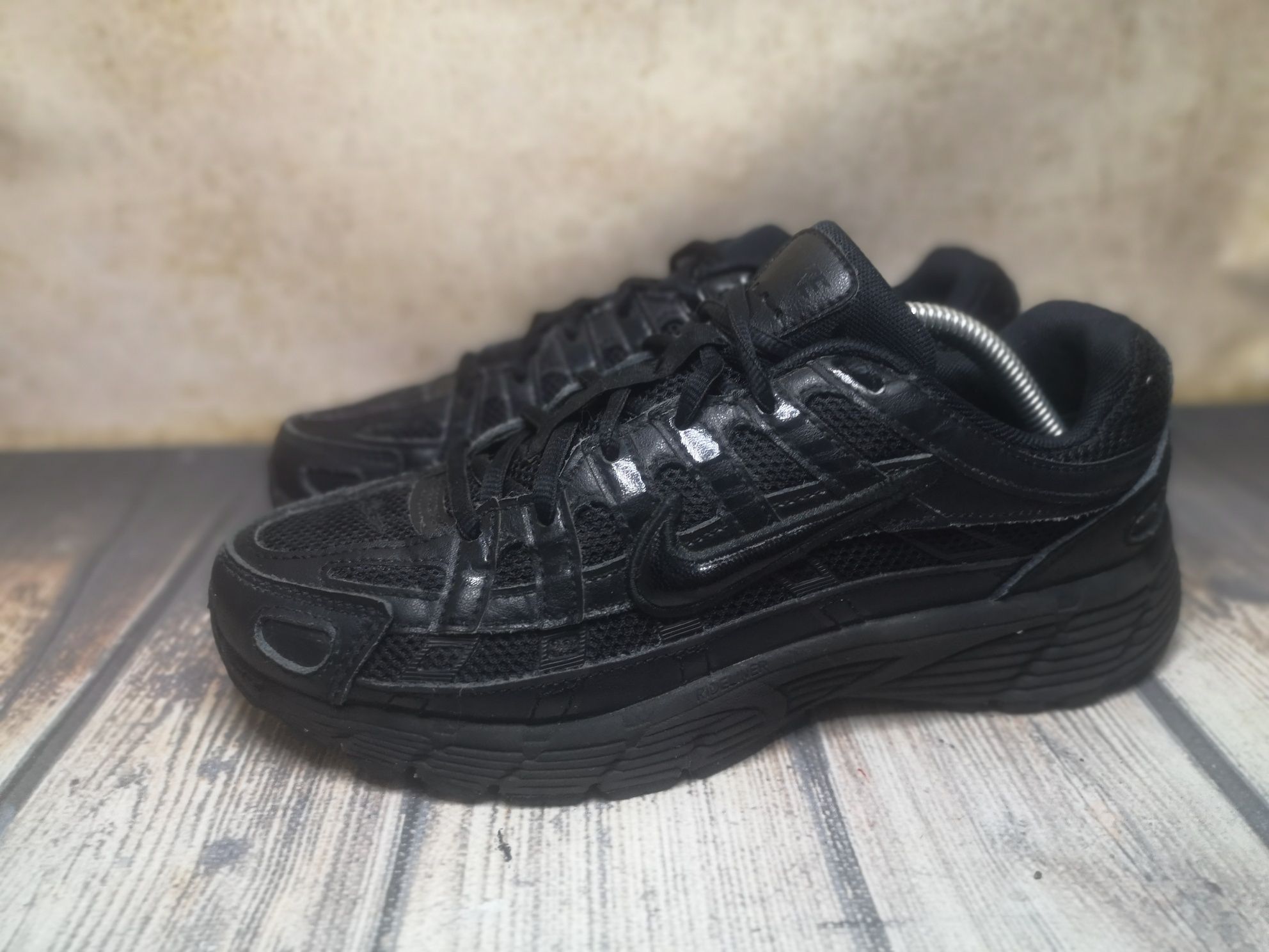 Buty Nike P-6000 r37,5