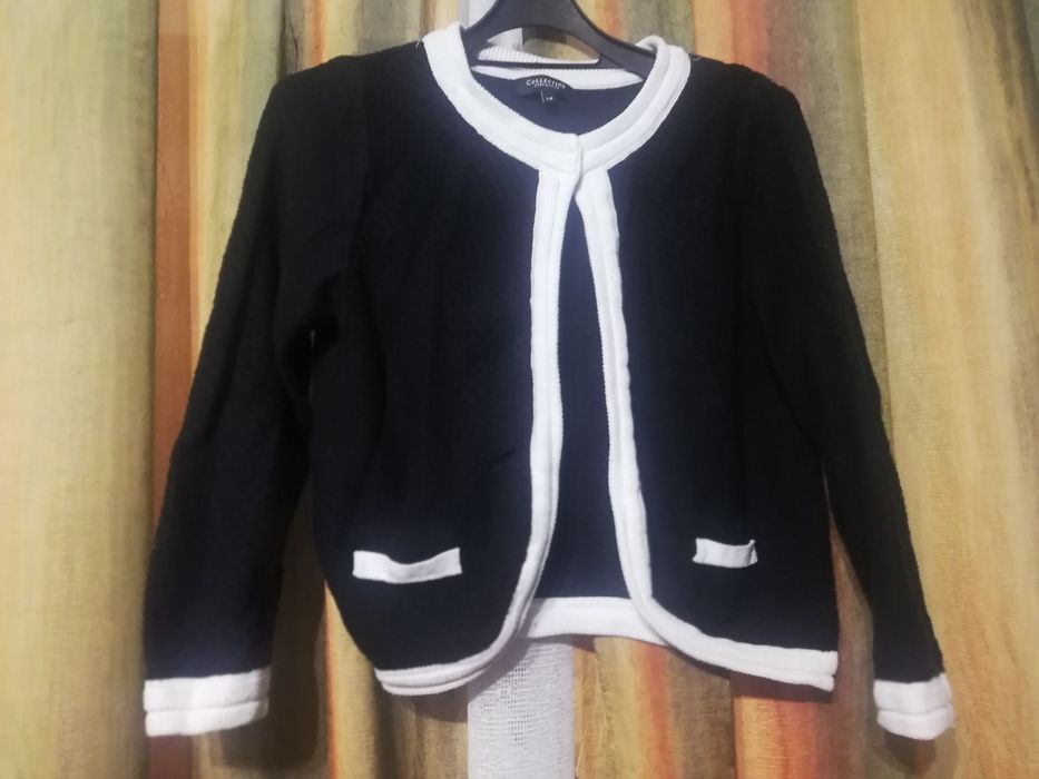 Sweterek czarno-biały