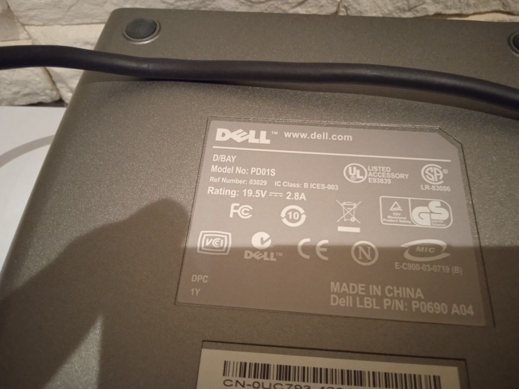 Kieszeń napędu zewnętrznego laptopa Dell D430 D/Bay