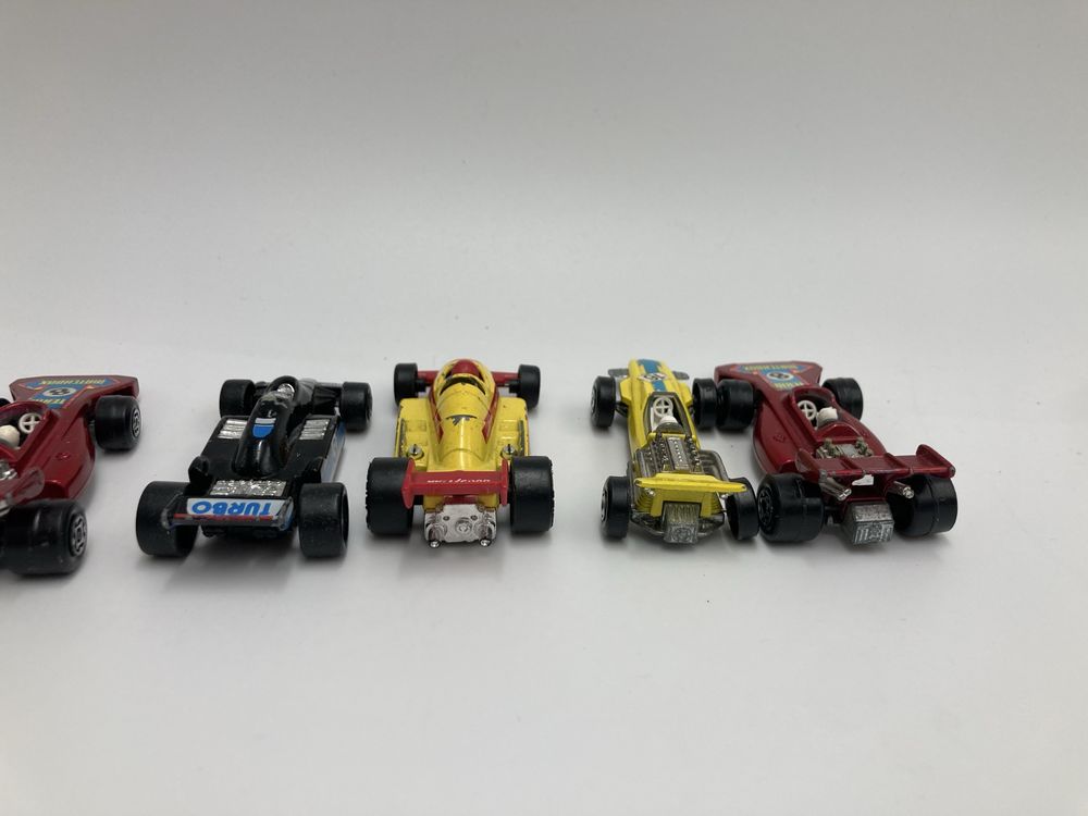 Wyścigówki Formula 1 zestaw 8szt Matchbox  i inne modele resorak