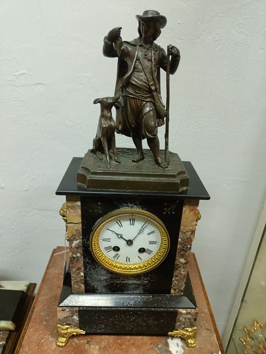 Stary zegar biurkowy antyczny brąz