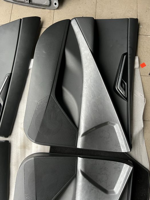 Дверні  карти EV 6 gt line