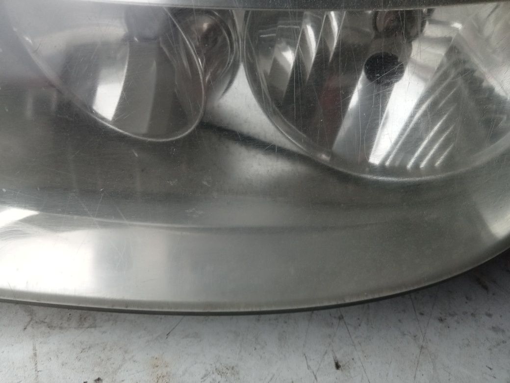 Lampa przednia lewa Renault Scenic lift okazja tanio