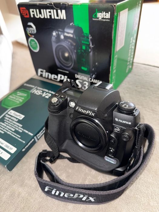Fujifilm fine pix s3 pro (nikon f)