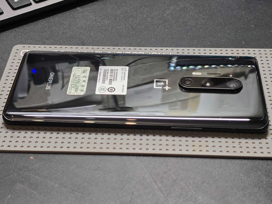 Używany - OnePlus 8 Pro 256GB Czarny - GSM Baranowo