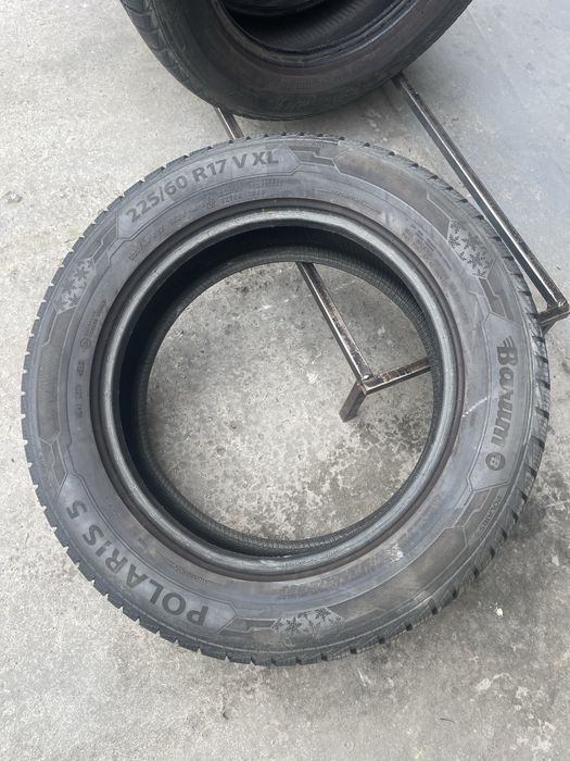 Шини зимові R17 225 60 Barum Polaris Склад Осокорки