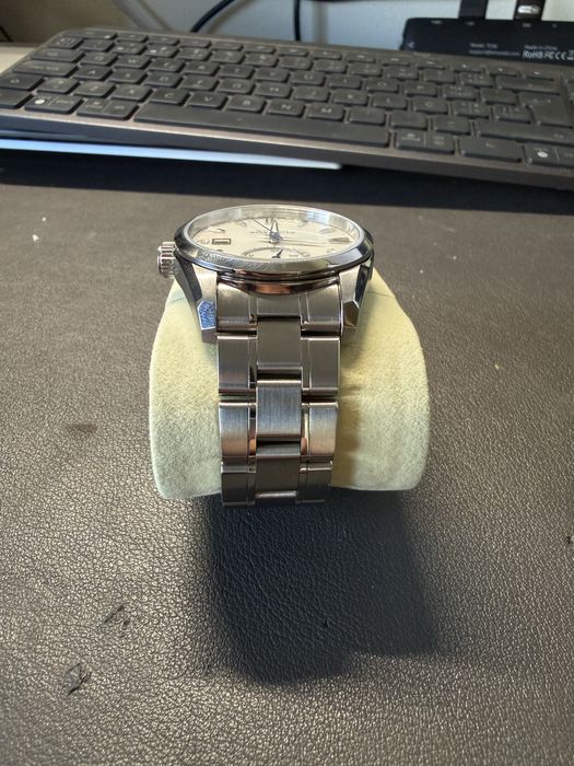 Relógio Orient Star RE-AU0006S00B