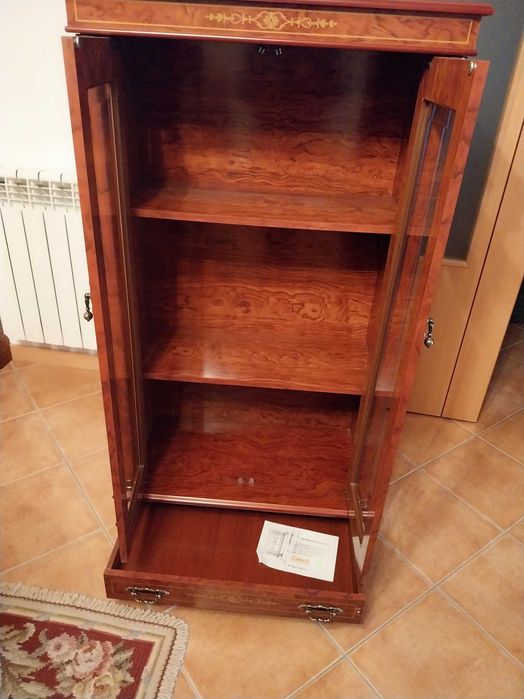 Móvel vintage encantador