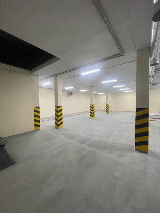 Оренда Сучасного Складу — 500 м², Васильків