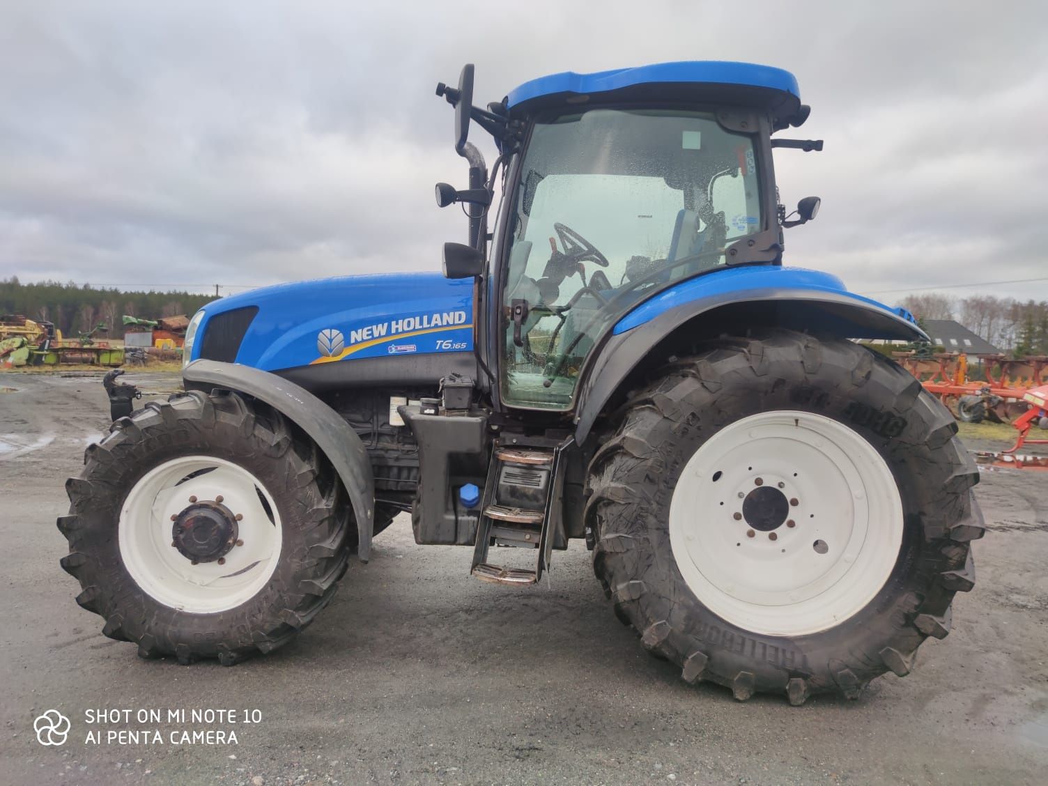 New Holland T 6.165 13r. Moc 165 km