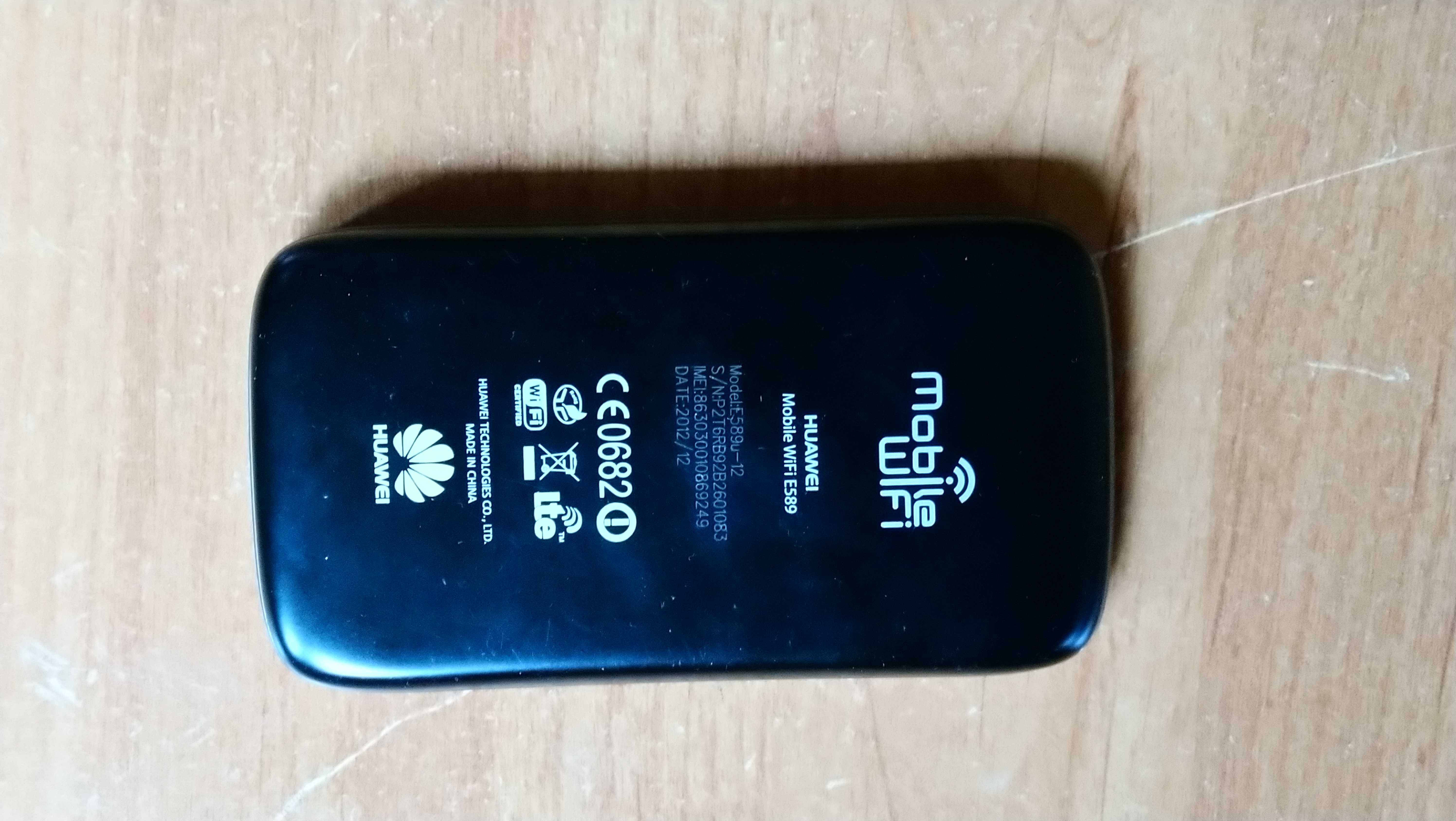 Router bezprzewodowy WiFi, LTE Huawei  E 589.