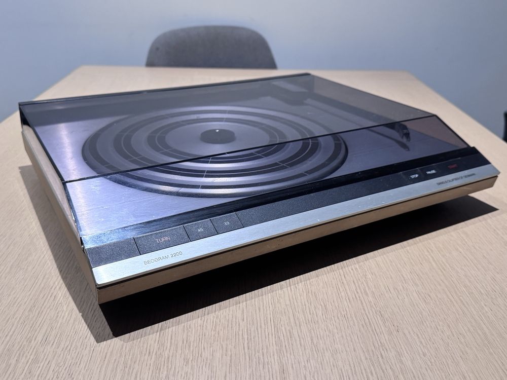 Gramofon Bang&Olufsen Beogram 2200 B&O