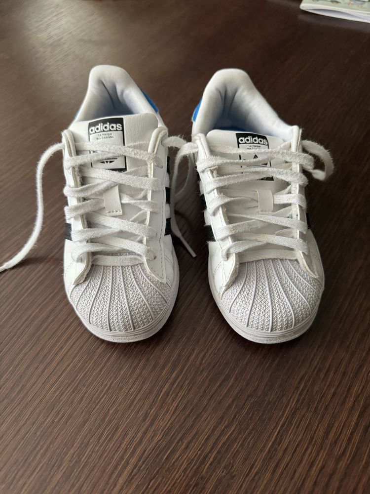 Buty Adidas Superstar r. 29