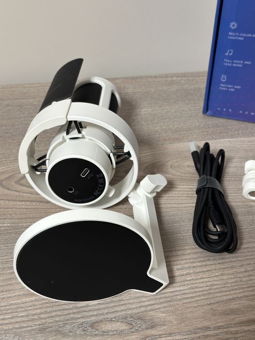 Микрофон fifine A8 white