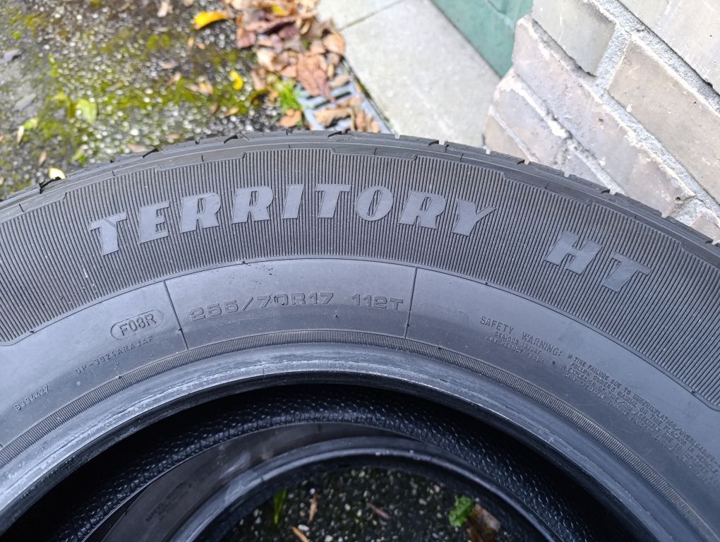 ## 255 70 R17 ## Goodyear Nowe !!
