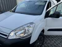 Citroën Berlingo 1.6hdi 100cv CX aut. 6 com patilhas no volante.