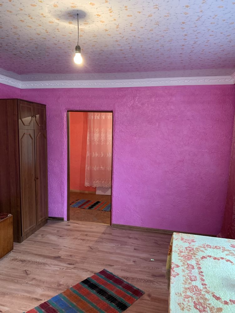 Бʼюджетна квартира в Глибоці