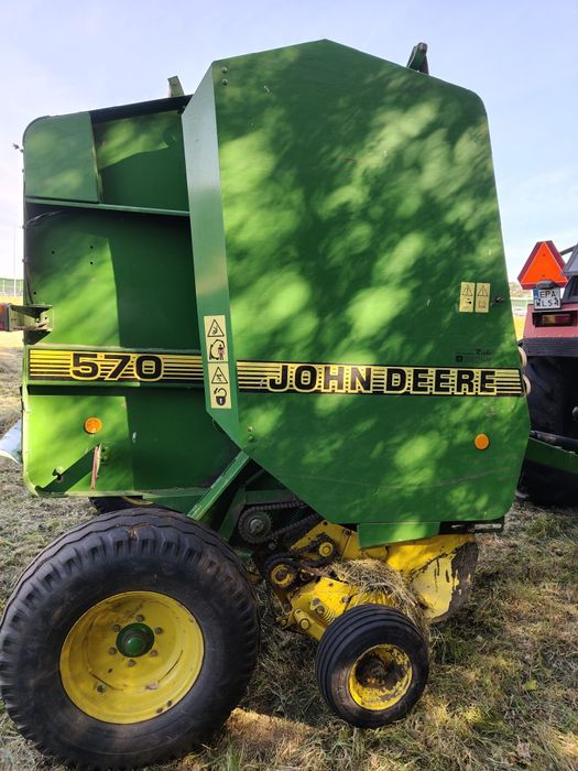 Sprzedam prasę John Deere 570