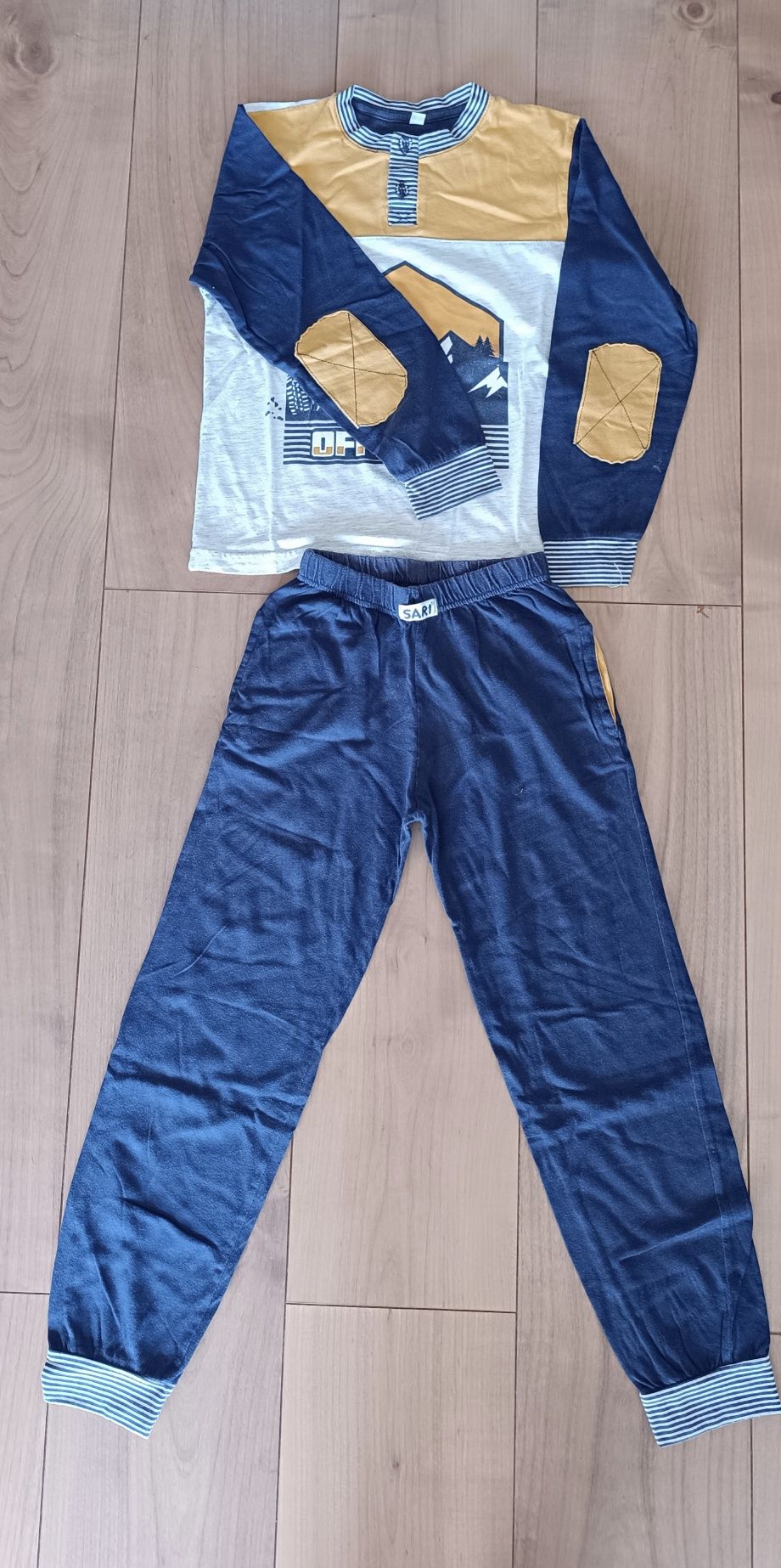 Lote 4 pijamas criança - 8 anos