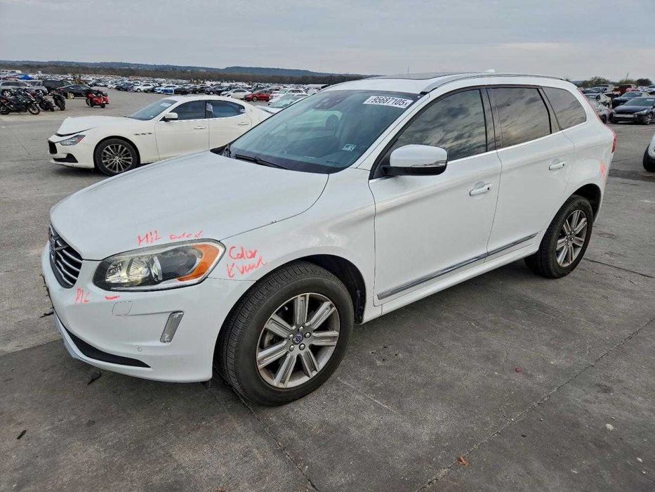 Volvo XC-60 T6 Platinum