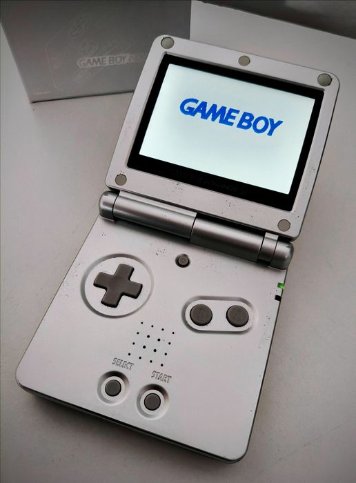 GameBoy Advance SP