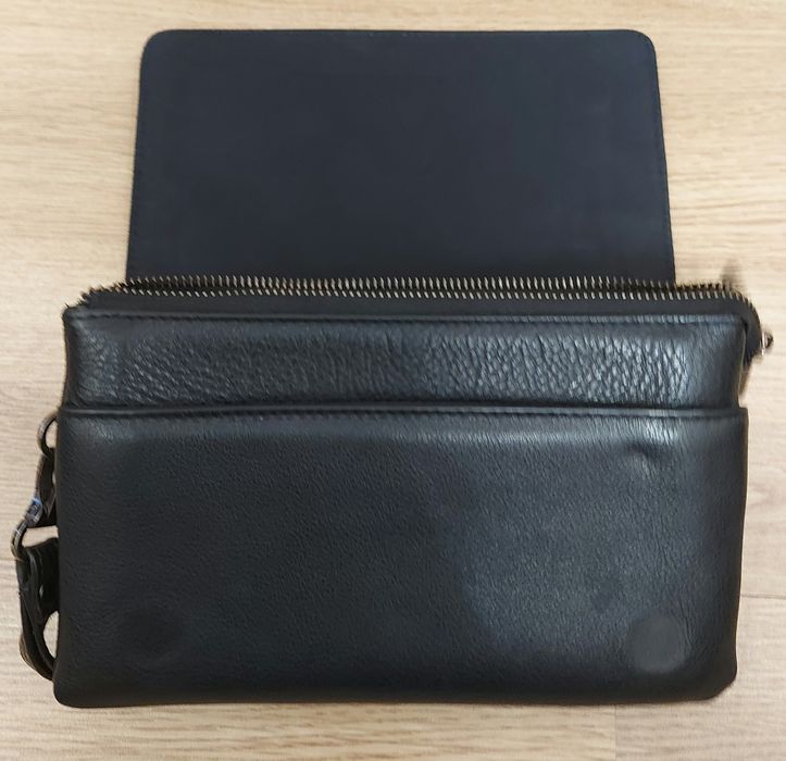 Чоловіча кожана барсетка