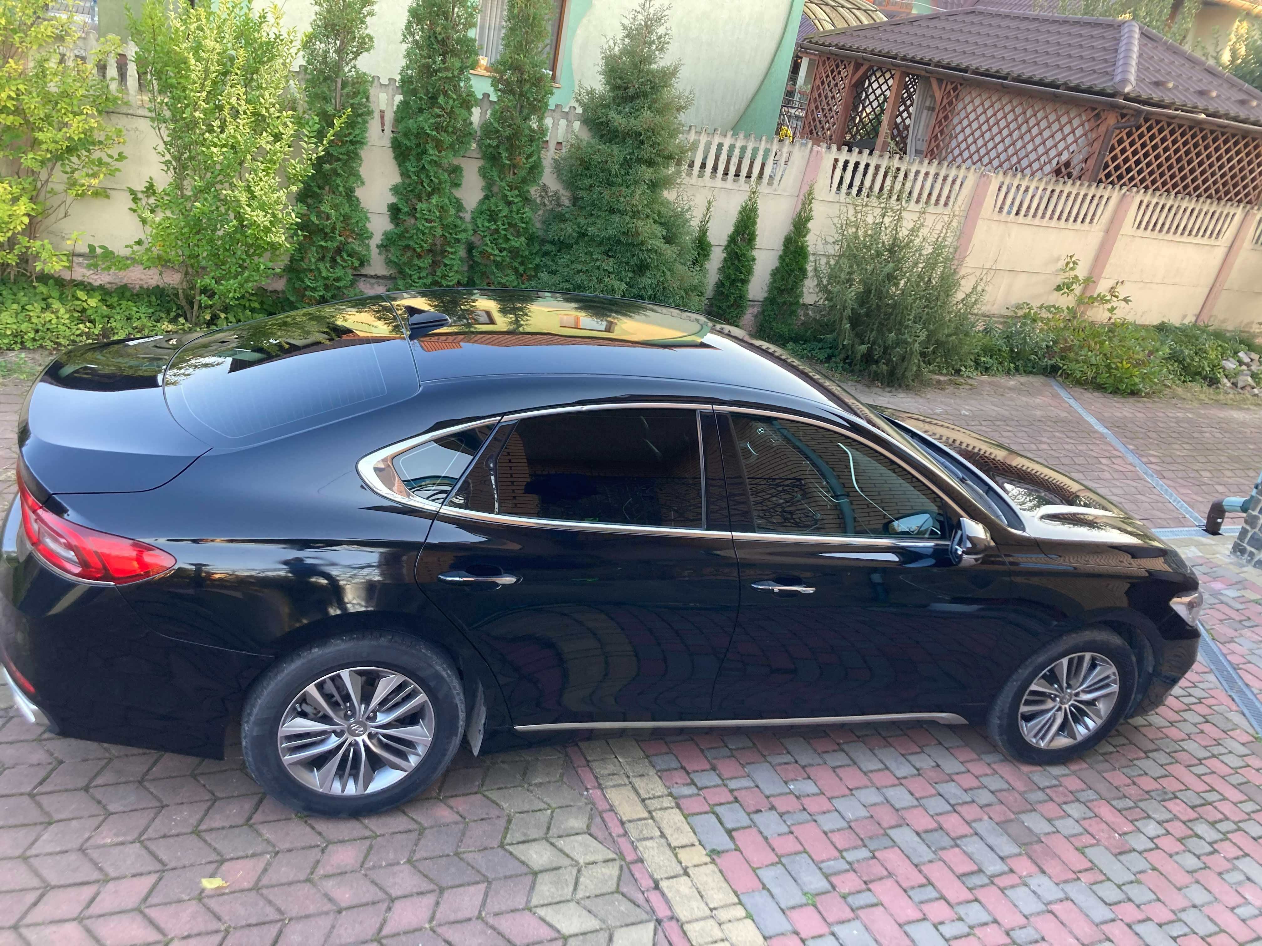 Продам авто Hyundai GRANDEUR IG 2019 року 3,0 л газ 60 тискм