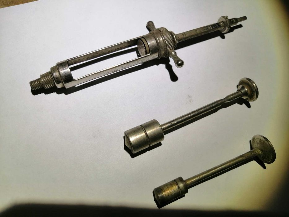 PROMOCJA Zabytkowe strzykawki - zestaw