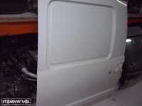 porta lateral Nissan Vanette Cargo 2300 diesel