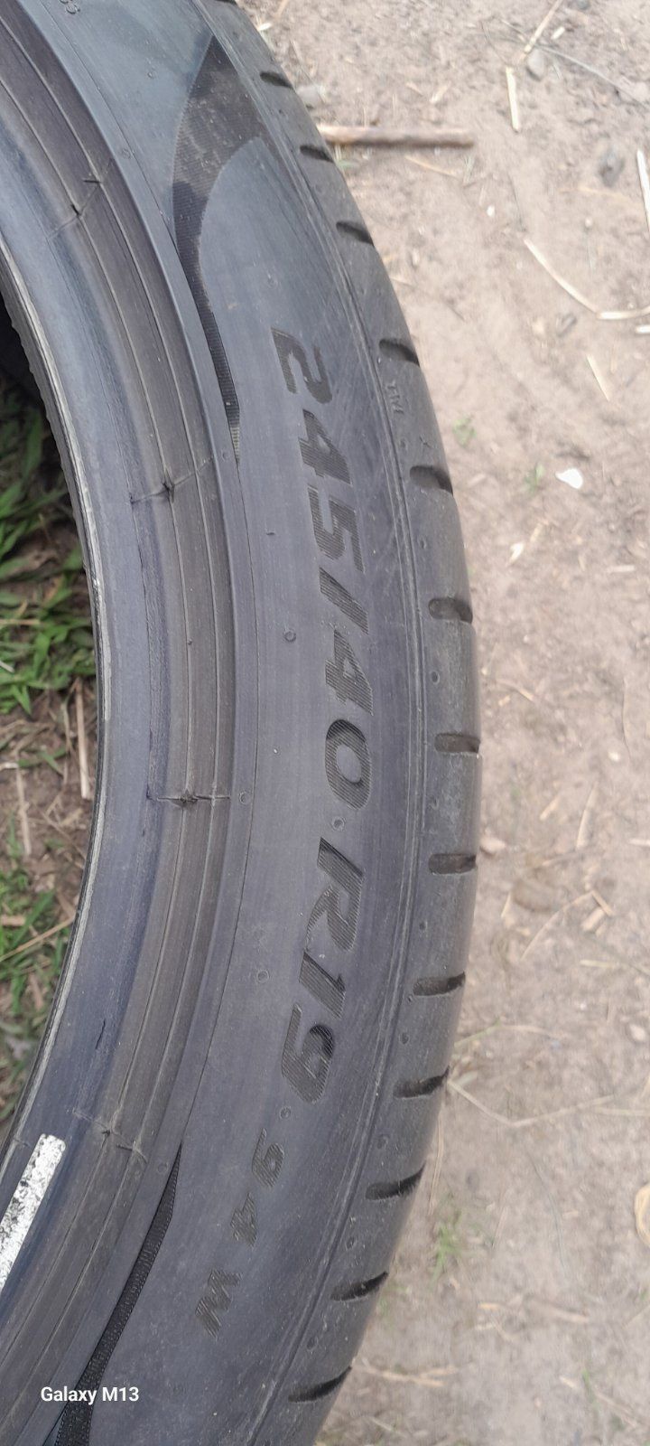 Продам шини pirelli
