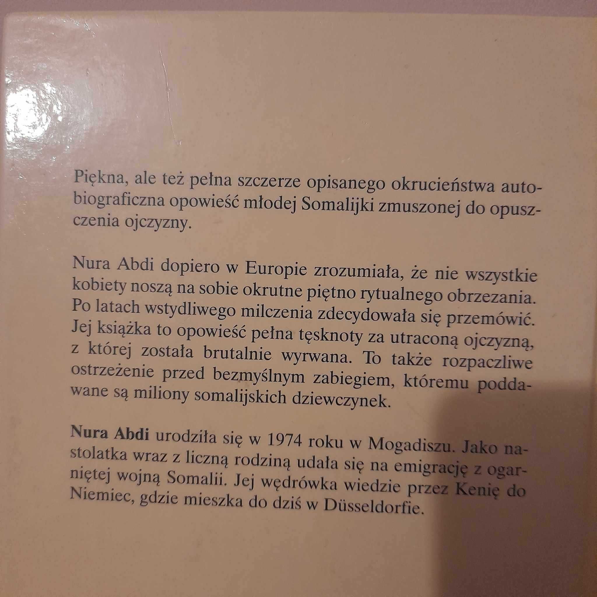 Łzy na piasku - Nura Abdi