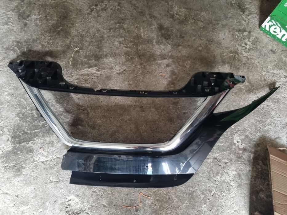 Nissan leaf чайка