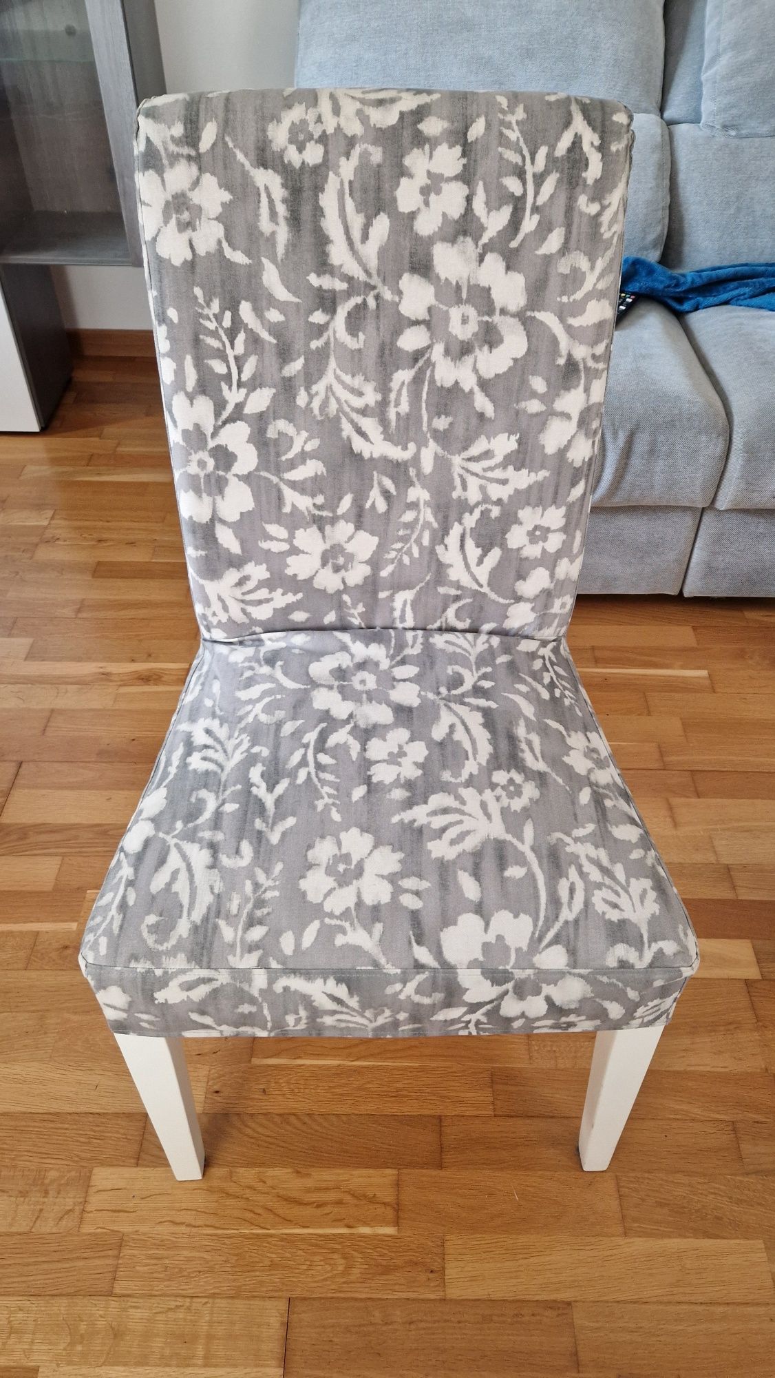 6 cadeiras IKEA Bergmund