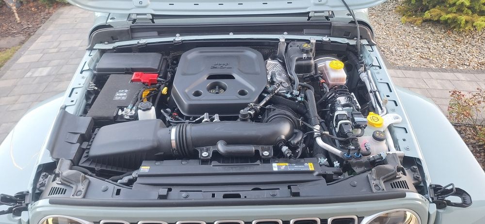 Jeep Wrangler Sahara 2024