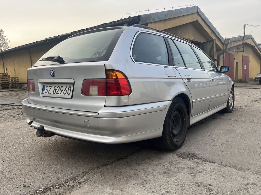 BMW E39 520D czesci titansilber touring kombi m47d20 srebrny