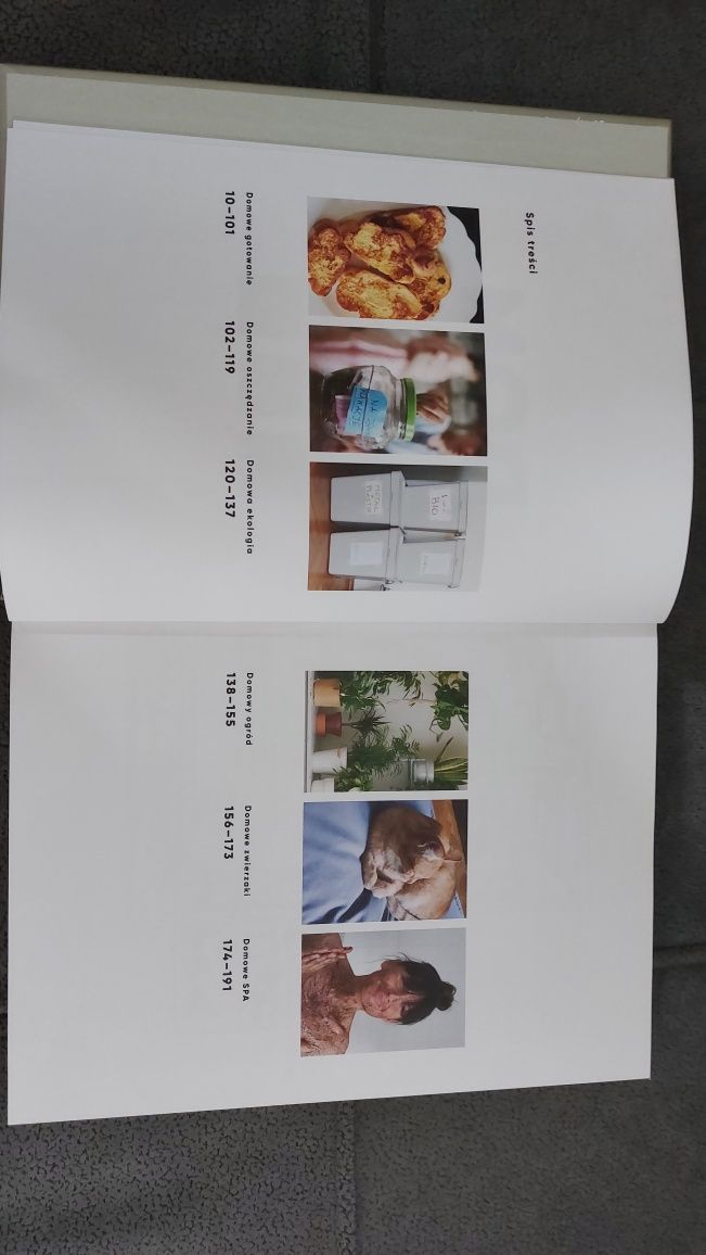 Ksiażka Dom - o domowym gotowaniu, domowych sprawach.. lidl